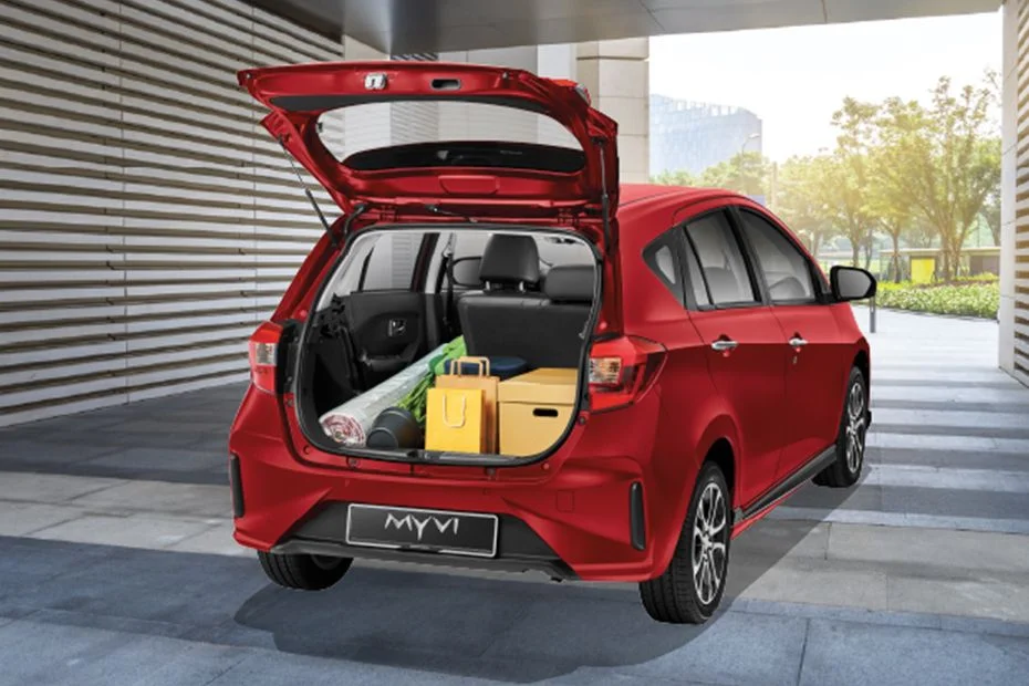 Ruang but Perodua Myvi 277 liter tempat duduk naik